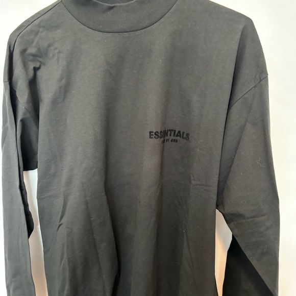 Essentials women’s long sleeve xs - Picture 3 of 5